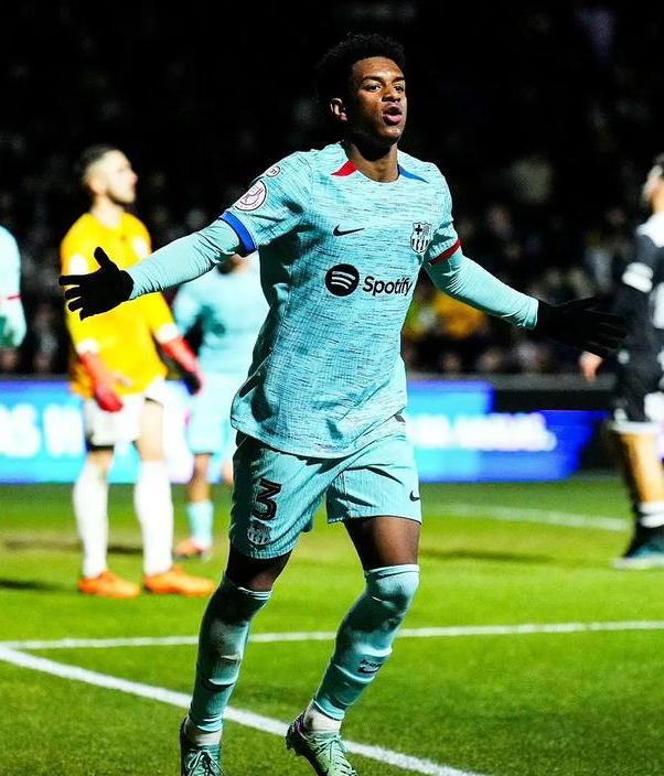 马德里竞技逆袭,战绩大幅提升 马德里竞技逆袭,战绩大幅提升