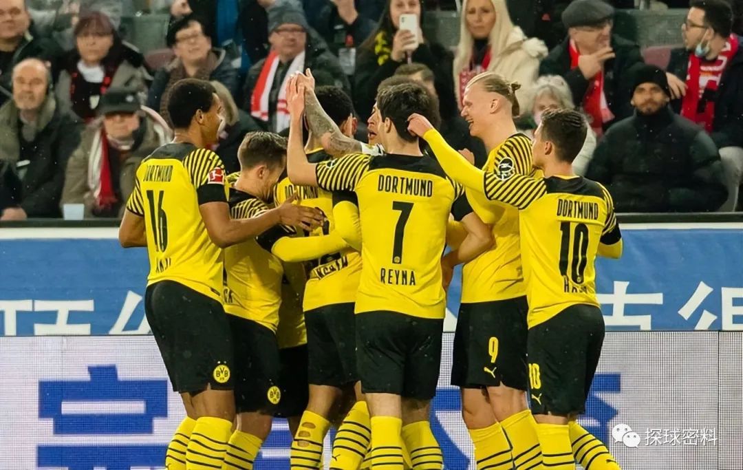 斯图加特主场失利，保级形势堪忧