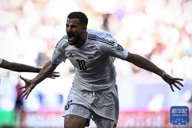 足球联赛颇具看点，强手对决令人期待